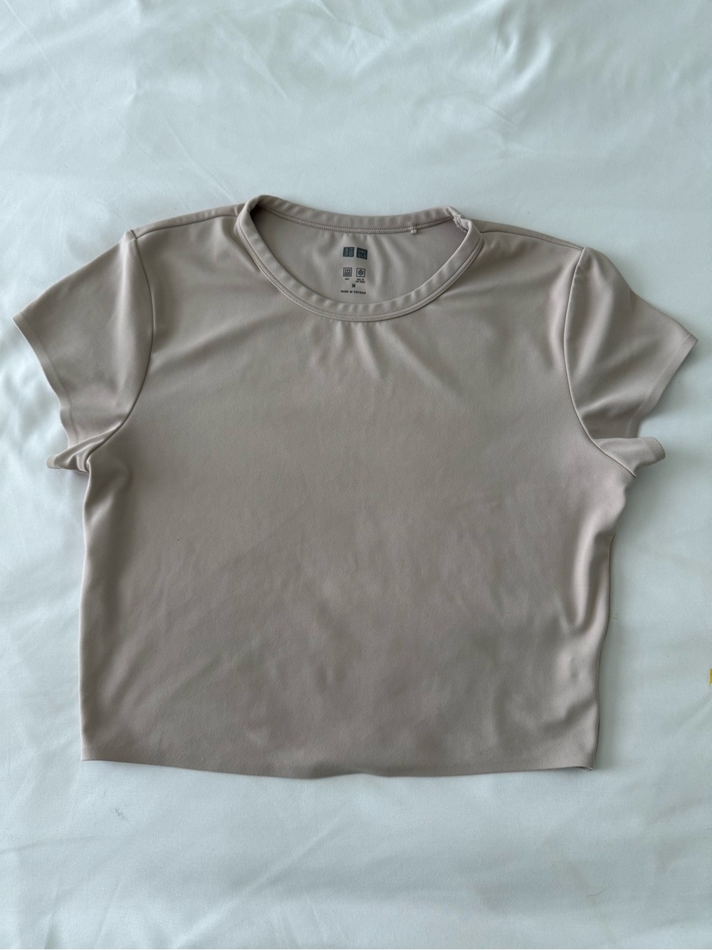 Uniqlo Short Sleeve Cropped Tee in Taupe Beige